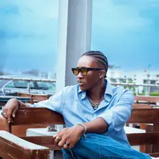 Dengarkan Givens, tonton video musik, baca bio, lihat tanggal tur & lainnya!