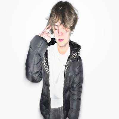 Listen to exstxzy!, watch music videos, read bio, see tour dates & more!