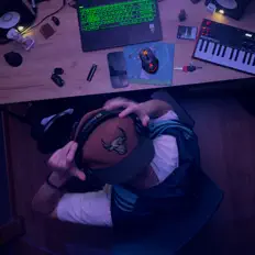 Luister naar BIGMCAPITAL, bekijk muziekvideo's, lees de bio, bekijk de tourdata, en meer!