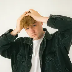 Listen to Niklas Dee, watch music videos, read bio, see tour dates & more!