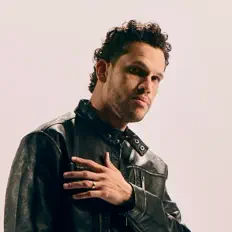 Onis Rodriguez सुनें, म्यूज़िक वीडियो देखें, बायो पढ़ें, दौरे की तारीखें और बहुत कुछ देखें!