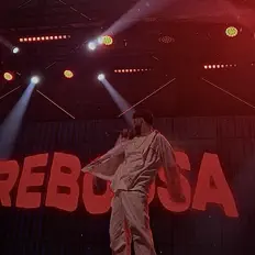 Dengarkan Rebossa, tonton video musik, baca bio, lihat tanggal tur & lainnya!