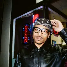 Escucha a Sunoco Dro, mira videos musicales, lee su biografía, consulta las fechas de las gira y más.