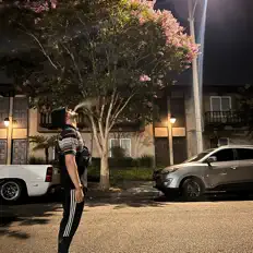 Dengarkan vøíd, tonton video musik, baca bio, lihat tanggal tur & lainnya!