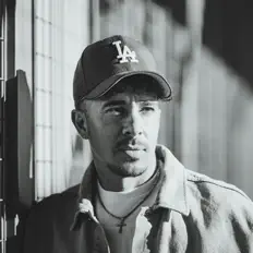 Jai Rian dinle, müzik videolarını izle, biyografisini oku, tur tarihlerini ve daha fazlasını gör!