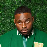 Ακούστε περιεχόμενο από undefined, παρακολουθήστε μουσικά βίντεο, διαβάστε το βιογραφικό, δείτε ημερομηνίες περιοδείας, και πολλά ακόμη!