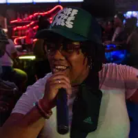 Posłuchaj wykonawcy undefined, obejrzyj teledyski, przeczytaj biografię, zobacz daty tras koncertowych i nie tylko!