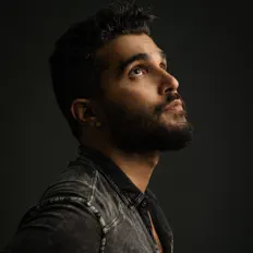 Listen to Jahrin, watch music videos, read bio, see tour dates & more!