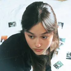 Dengarkan Sara Baroni, tonton video musik, baca bio, lihat tanggal tur & lainnya!