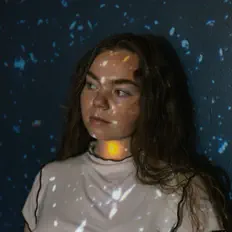 Listen to Chloe Ward, watch music videos, read bio, see tour dates & more!