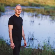 Martell Beigang을(를) 듣고, 뮤직 비디오를 보고, 약력을 읽고, 투어 일정 등을 확인하세요!