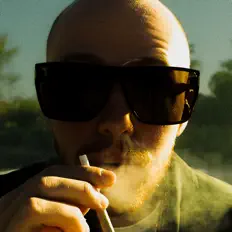 Escucha a Andree, mira videos musicales, lee su biografía, consulta las fechas de las gira y más.