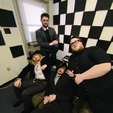 Escucha a King Slug, mira videos musicales, lee su biografía, consulta las fechas de las gira y más.