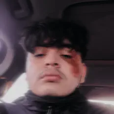 聆聽 Driip、觀看音樂影片、閱讀小傳、查看巡演日期等！