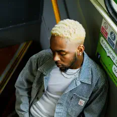 The Black Esper을(를) 듣고, 뮤직 비디오를 보고, 약력을 읽고, 투어 일정 등을 확인하세요!