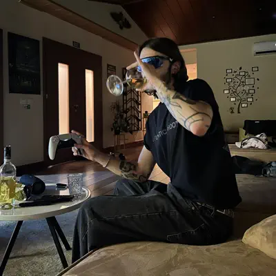Listen to chilly billy, watch music videos, read bio, see tour dates & more!