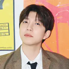 Dengarkan SHIN SOOHYUN, tonton video musik, baca bio, lihat tanggal tur & lainnya!