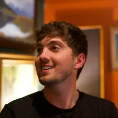 Ouve Preston Young, vê vídeos de música, lê a biografia, vê as datas da digressão e muito mais!