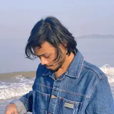 Dengarkan Maythem, tonton video musik, baca bio, lihat tanggal tur & lainnya!