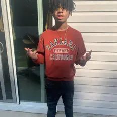 Listen to scarrbinladen, watch music videos, read bio, see tour dates & more!