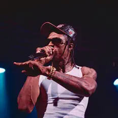 Escucha a J-Gutz, mira videos musicales, lee su biografía, consulta las fechas de las gira y más.