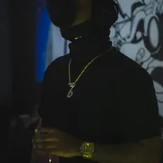 Listen to Mac Moo, watch music videos, read bio, see tour dates & more!