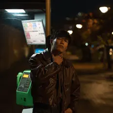 J-Walkerを聴いたり、ミュージックビデオを鑑賞したり、経歴やツアー日程などを確認したりしましょう！