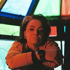 Chipzel dinle, müzik videolarını izle, biyografisini oku, tur tarihlerini ve daha fazlasını gör!