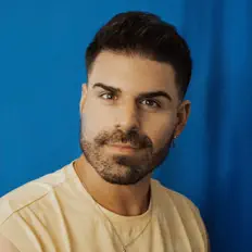 Ascolta Matt Bloyd, guarda video musicali, leggi la biografia, vedi le date del tour & altro!