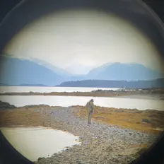 Ouve Saapato, vê vídeos de música, lê a biografia, vê as datas da digressão e muito mais!