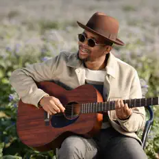 Ouve Solomon Buchi, vê vídeos de música, lê a biografia, vê as datas da digressão e muito mais!