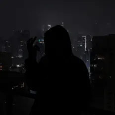 Dengarkan apollo 808, tonton video musik, baca bio, lihat tanggal tur & lainnya!