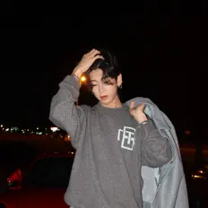 Listen to JJang E, watch music videos, read bio, see tour dates & more!
