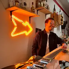 Niklas Behleを聴いたり、ミュージックビデオを鑑賞したり、経歴やツアー日程などを確認したりしましょう！