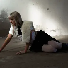 Ascolta clovo, guarda video musicali, leggi la biografia, vedi le date del tour & altro!