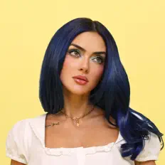 Ouve Charley, vê vídeos de música, lê a biografia, vê as datas da digressão e muito mais!