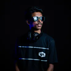 Ouça Jithma Kamburugamuwa, assista a videoclipes, leia a biografia, veja as datas das turnês e mais!