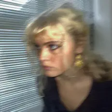 Posłuchaj wykonawcy Karolina Wilgus, obejrzyj teledyski, przeczytaj biografię, zobacz daty tras koncertowych i nie tylko!