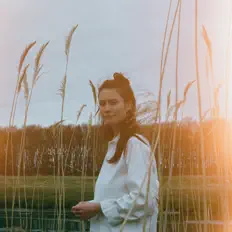 Listen to Rachel Sermanni, watch music videos, read bio, see tour dates & more!