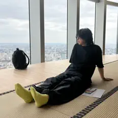 Hör dir monologue on the waves an, schau dir Musikvideos an, lies die Biografie, finde Tourdaten und mehr!