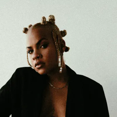 Listen to Lola Jane, watch music videos, read bio, see tour dates & more!