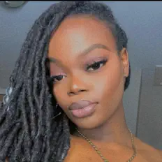 收听 Jus Jaz、观看音乐视频、阅读小传、查看巡演日期等 ！