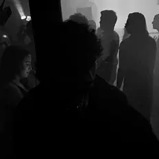 Écoutez 14kCDM, regardez des vidéoclips, lisez la biographie, consultez les dates de tournée et plus encore !