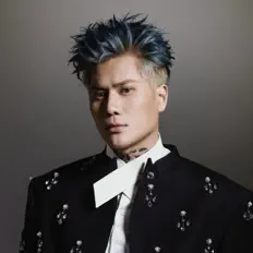 收听 DICKSON、观看音乐视频、阅读小传、查看巡演日期等 ！