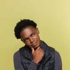 Ακούστε περιεχόμενο από Glitzy, παρακολουθήστε μουσικά βίντεο, διαβάστε το βιογραφικό, δείτε ημερομηνίες περιοδείας, και πολλά ακόμη!