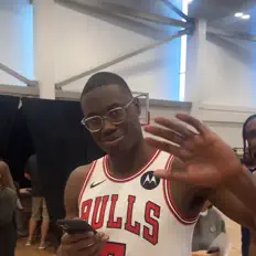 Ratio Tuski을(를) 듣고, 뮤직 비디오를 보고, 약력을 읽고, 투어 일정 등을 확인하세요!