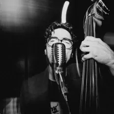 Luister naar fatsO, bekijk muziekvideo's, lees de bio, bekijk de tourdata, en meer!