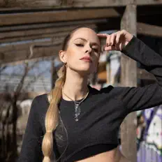 Chiara Soft: песни, клипы, биография, даты выступлений и многое другое.