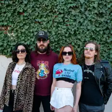 The Smokeshowsを聴いたり、ミュージックビデオを鑑賞したり、経歴やツアー日程などを確認したりしましょう！