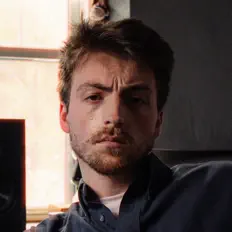 Escucha a Gurley, mira videos musicales, lee su biografía, consulta las fechas de las gira y más.